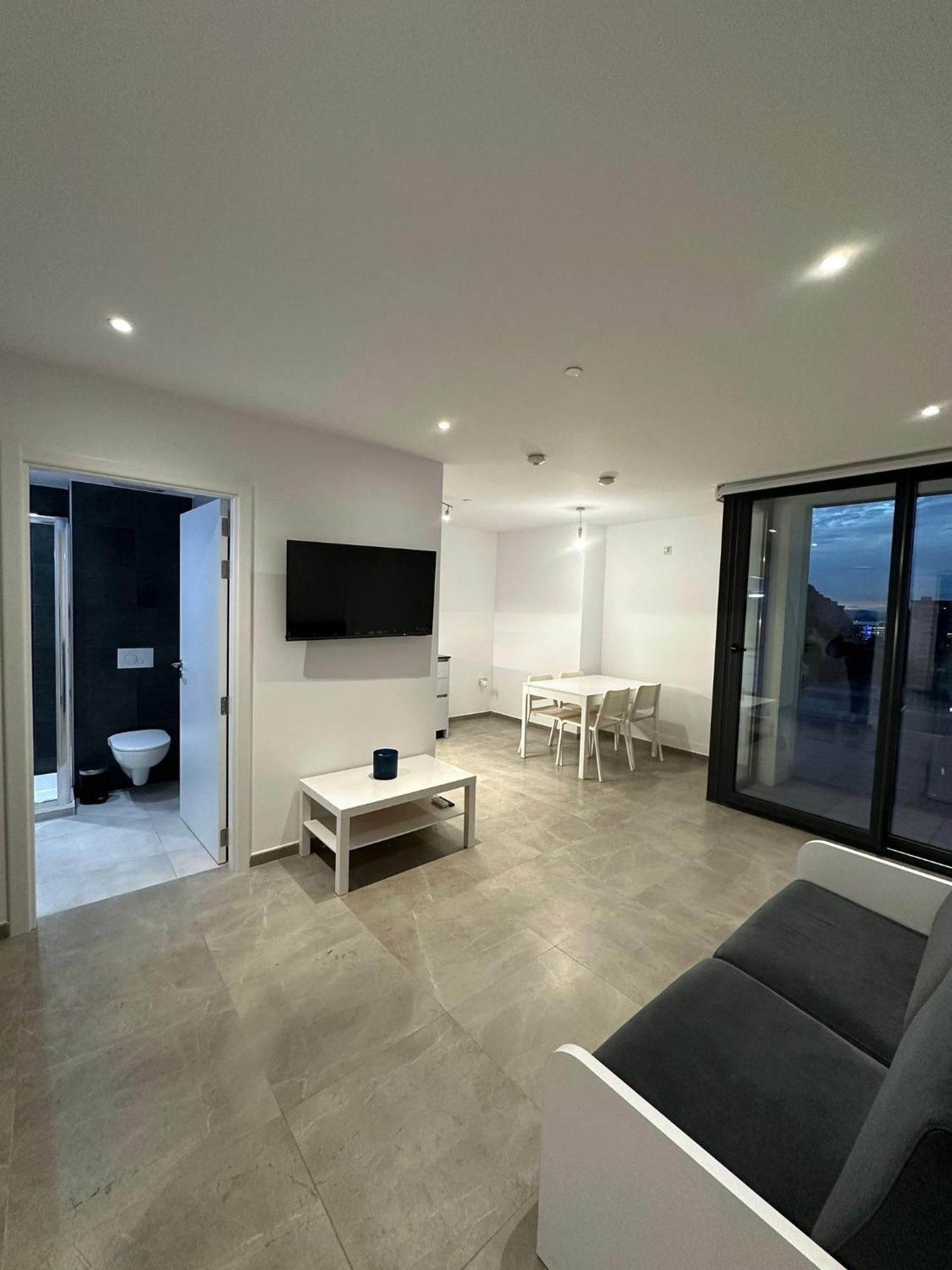 New Cp Luxury Studio With Spa Gibraltar Exterior foto